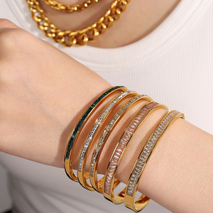 Pulsera de Cristal para Mujer, Tono Dorado, con Incrustaciones de Diamantes de Imitación, para Uso Diario - Product Image 4