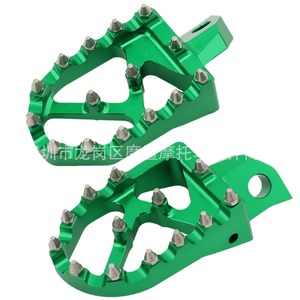 Pédales antidérapantes CNC à clous verts pour moto tout-terrain Kawasaki KDX 200 200R - Product Image 2