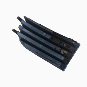 Biseles para Faros Antiniebla para Volkswagen Golf 5 1K0853665B 1K0853666B, Lado Izquierdo y Derecho, Material PP, Fijación con Tornillos - Product Image 4