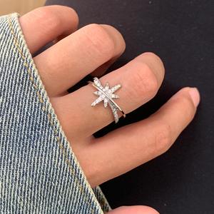 Bague étoile octogonale en argent pur S925 avec incrustation raffinée, design de niche, tendance, étoile scintillante, polyvalente, légère - Product Image 1