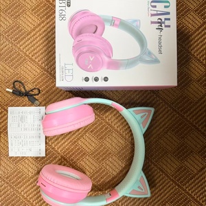 Audífonos Inalámbricos Plegables BT618 al Precio Más Bajo, Versión BT 5.1, Sonido Estéreo de Alta Fidelidad, Luz RGB, Audífonos con Diseño de Gato, Baja Latencia para Juegos - Product Image 3