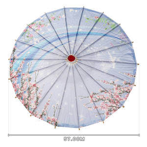 Parapluie personnalisé en papier huilé fait à la main manche en bois parapluie de mariage droit de style japonais logo résistant au vent élevé disponible - Product Image 6