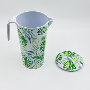 Jarra de Agua de Melamina con Diseño de Hojas Tropicales, Juego de 2, 1500 ml, Color Blanco, Cilíndrica, con Tapa, <span class=keywords><strong>para</strong></span> Bebidas al Aire Libre - Product Image 5