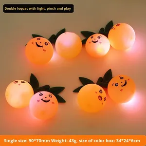 Juguete de simulación de níspero para aliviar el estrés, pequeños dispositivos creativos, muñeco de fruta para apretar, personalización a medida - Product Image 3