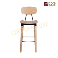 Fournisseur de meubles de bar Dernière conception moderne Comptoir Pub Restaurant Cfae 30 pouces de haut Siège en bois Tabouret en fer Chaise de bar