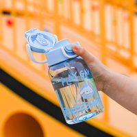Botella de Agua Infantil Portátil Ecológica de Última Moda, a Prueba de Fugas, 730 ml, Vaso Deportivo de Plástico con Asa y Botón de Presión
