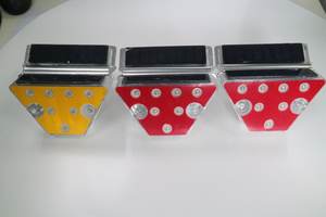 <span class=keywords><strong>ป้าย</strong></span><span class=keywords><strong>จราจร</strong></span>สะท้อนพลังงานแสงอาทิตย์สองด้านบนทางหลวงเพื่อความปลอดภัยบนท้องถนนสะท้อนให้เห็นถึงรั้วเพื่อเพิ่มทัศนวิสัย - Product Image 5