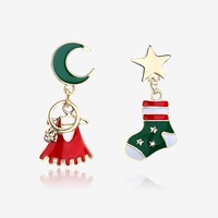 Collection de Boucles d'Oreilles Asymétriques Série Noël en Alliage Vintage Européen-Américain avec Aiguille en Argent S925, Douces et Mignonnes pour Femmes, Idéales pour les Fêtes