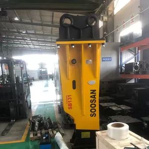 Martillo hidráulico SB 131 tipo BOX-TIPO SILENCIOSO adecuado para excavadoras con 30-45 toneladas adecuado para MODELOS DE EXCAVADORAS pesadas - Product Image 3