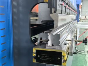 <span class=keywords><strong>Prensa</strong></span> plegadora hidráulica CNC de 3 metros, dobladora de láminas de metal de 3200mm de longitud con canto - Product Image 6
