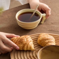 Tasses en céramique rétro haut de gamme 2026, grande capacité, design de niche, tasses à lait et tasses à petit-déjeuner, cadeaux d'affaires avec boîte cadeau