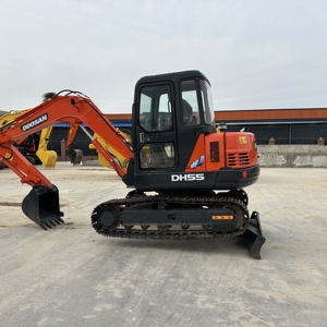 รถขุดตีนตะขาบ Doosan DH55 มือสอง ขนาด 5.5 ตัน พร้อมชิ้นส่วนแกนกลางไฮดรอลิกและวิดีโอตรวจสอบสำหรับขาย - Product Image 2
