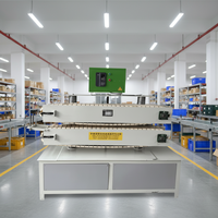 Machine de fabrication de profilés de protection d'angle pour PVC/PC, conception à vis simple, rapport L/D 30:1, puissance 11 kW - Production automatique de profilés