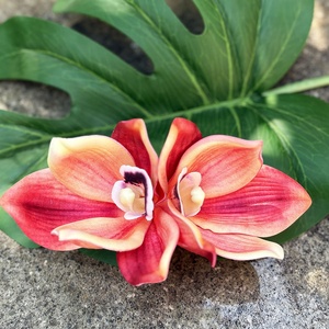 Fleur en mousse Tiare faite à la main <span class=keywords><strong>de</strong></span> 10 cm avec pince, style tropical, prix usine, vente en gros - Product Image 3