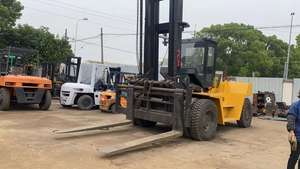 Venta Caliente de Montacargas Usados de Segunda Mano, Maquinaria para Movimiento de Tierras TCM FD250 en Venta - Product Image 4