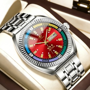 Montre à quartz pour homme avec cadran vert, bracelet en acier inoxydable, fonction date et jour - Product Image 5