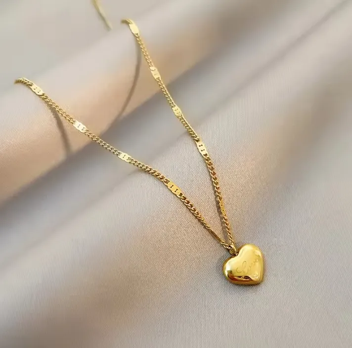 Hersteller Großhandel Anhänger Herz Mode-Schmuck 18k Gold plattiert kubanisch Link Damen-Schmuck Edelstahl-Halskette
