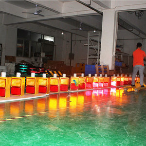 Nhà Máy Giá giao thông Sương Mù Ánh sáng đường cao tốc đồng bộ nhấp nháy năng lượng mặt trời hổ phách cảnh báo ánh sáng - Product Image 2