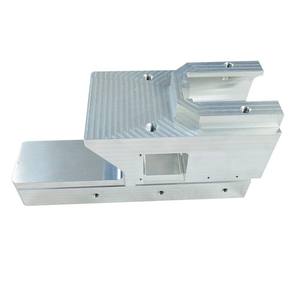 Conception de moules sur mesure par usinage CNC avec traitement de l'acier inoxydable et de l'aluminium pour pièces mécaniques - Product Image 5