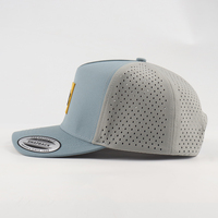 Gorra de Béisbol de Alto Rendimiento para Golf, con Perforaciones Cortadas a Láser, Repelente al Agua, Cierre a Presión, con Logotipo Personalizado en PVC