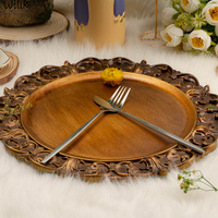Assiettes rondes de luxe en plastique PS avec bordure gravée style baroque pour mariages et événements – En stock