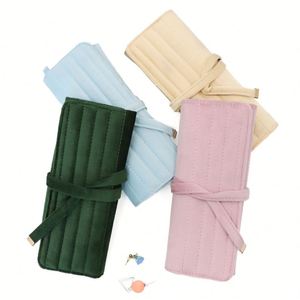 Pochette de rangement élégante en velours, porte-bijoux souple pour colliers et bagues, ornements durables avec séparateurs et fermeture éclair, idéale pour les cadeaux - Product Image 2