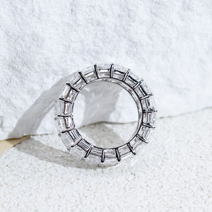 แหวนเพชรรูปไข่สีชมพู 18K รุ่น MSR-2054 ของ Messi Jewelry สำหรับผู้หญิง - Product Image 2