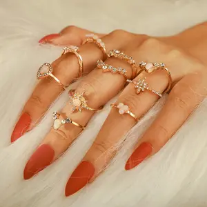 2023 Vintage Mix Design opal Knuckle Rings Set For Women Boho Geometric Pattern Flower Rings Party Fashion Jewelry