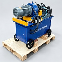 Machine à rouler les filets de barres d'armature avec moteur pour le filetage des barres d'acier et la connexion par coupleur/écrou