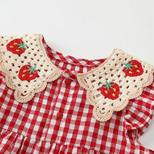 2025年夏新作子供用ドレス韓国スタイル女の子用ストロベリーチェック柄ドレス幼児用女の子用ベビースカート - Product Image 4