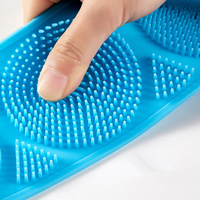 Brosse de nettoyage réutilisable pour le dos sous la douche, tapis de lavage multifonctionnel pour les pieds, avec ventouses murales, pour frotter les pieds, les bras et le corps sous la douche