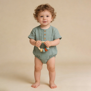 100% Bio-Baumwolle Musselin Baby-Body Kurzarm mit Druckknöpfen im Schritt und Natürlichen Kokosnussknöpfen - Product Image 2