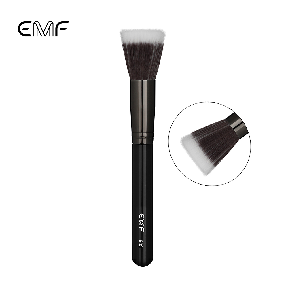 903 Grande brosse à décapage