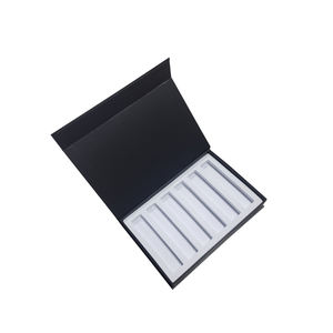 HENGXING fabricant ensemble de rouge à lèvres Kit de brillant à lèvres huile essentielle parfum échantillon emballage Logo personnalisé boîte magnétique emballage - Product Image 1