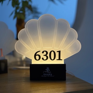 Plaque de porte moderne en acrylique pour maison, appartement, hôtel – Numéro de chambre et signalétique - Product Image 6