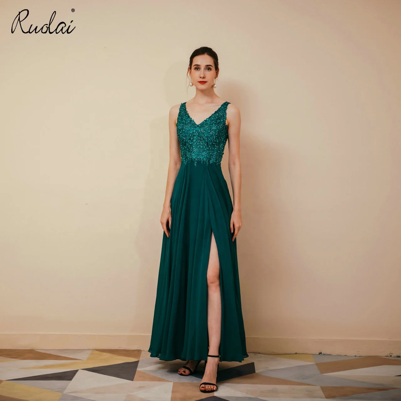 ASA291042 Elegant Sleeveless Keyhole Back Chiffon Appliques Evening Dress High Split Formal Gowns
