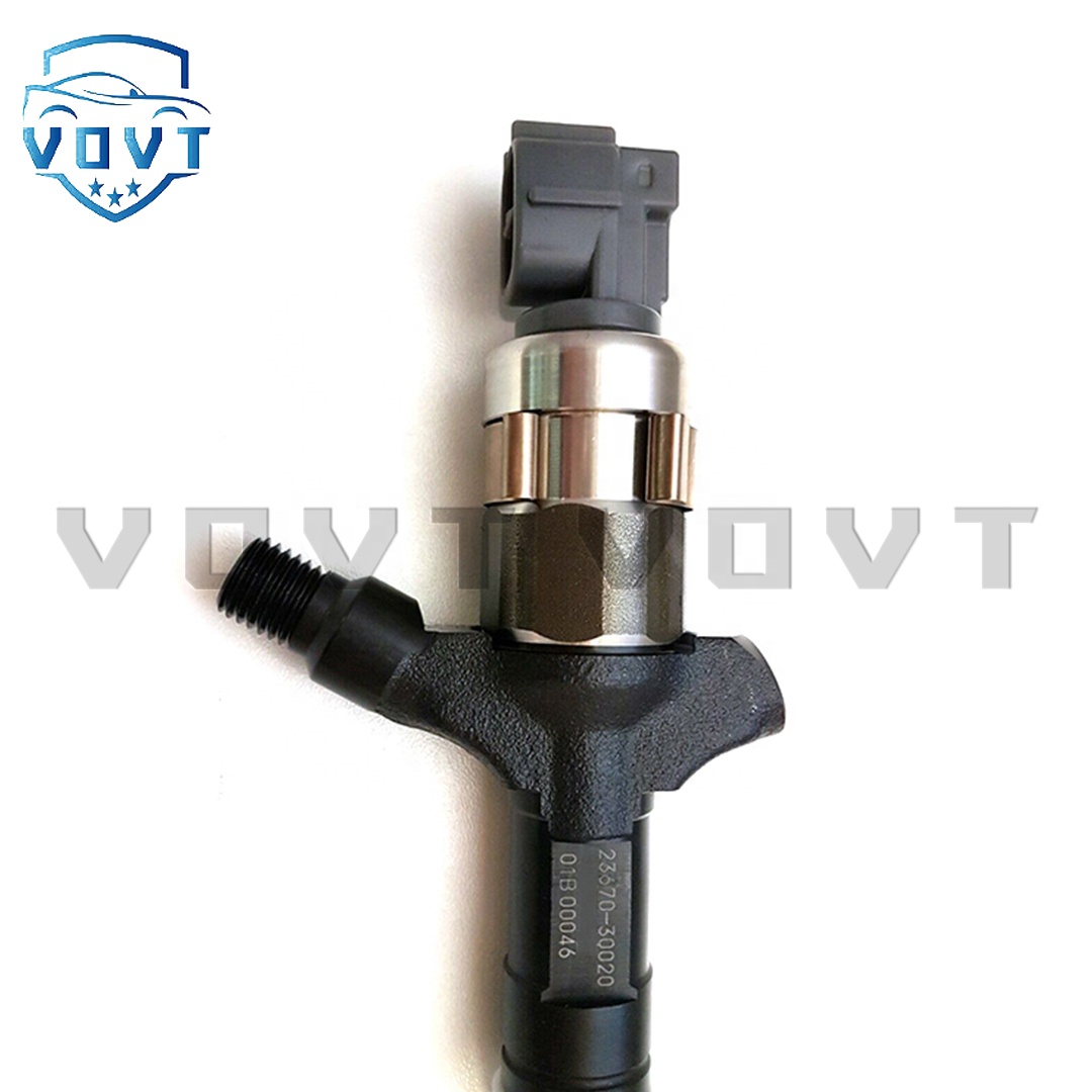 High Quality New Diesel Injector 095000-0750 095000-0751 23670-30020 Fuel Injector for Denso Engine Spare