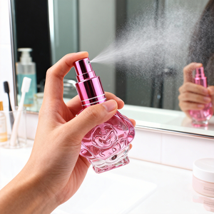 Mini Atomizador de Vidrio Transparente de 10 <span class=keywords><strong>ml</strong></span> con Forma de Flor Colorida, Mini Botella de Perfume Redonda Reutilizable, Atomizador de Vidrio Vacío de 10 <span class=keywords><strong>ml</strong></span> - Product Image 1