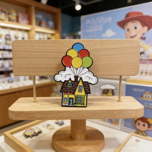 Spilla smaltata Up Balloon House, spilla da bavero <span class=keywords><strong>Pixar</strong></span> Flying House - Product Image 1