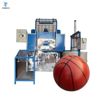 Voetbal Rubber Basketbal Uitharding Productielijn Speelgoed Roto Molding Maken Pvc Bal Productiemachine