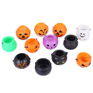 Lot de 6 mini-seaux citrouille d'Halloween en plastique, conteneurs à bonbons, décorations de fête, seaux pour la fête des trucs ou des fripes - Product Image 6