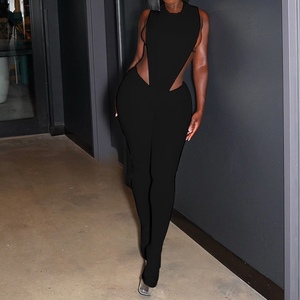 ชุดบอดี้สูทแขนกุดลายฉลุด้านข้างสำหรับผู้หญิงและกางเกงรัดรูป ชุดแฟชั่น 2 ชิ้น - Product Image 4