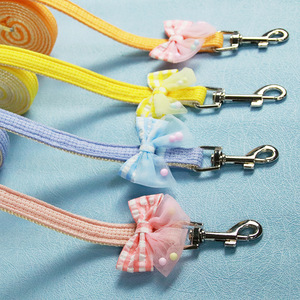 Arnés ajustable para mascotas con cuerda de tracción para el pecho y la espalda para perros pequeños y gatos, para paseos al aire libre - Product Image 4