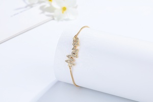 กำไลข้อมือแฟชั่นประดับเพชรคิวบิกเซอร์โคเนียแบบดึง-ดัน ชุบทอง 18K สำหรับผู้หญิงและคู่รัก ขายส่ง - Product Image 4