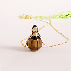 Collier artisanal bohème en cristal œil de tigre en forme de cœur, flacon de parfum, bijou de guérison en cristal pour femme, pendentif d'huile d'aromathérapie, cadeau - Product Image 5