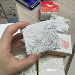 Customized Logo Ivory Cardboard Essential Oil Packaging Folding Carton Paper <b>Boxes</b> for Cosmetics - Product Image 3