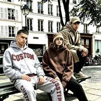 Survêtement Premium Homme Épais et Oversize à Épaules Tombantes 360 GSM 100% Coton avec Logo Personnalisé par Thermopresse Style Urbain Assorti