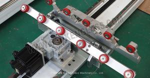 Machine automatique de bordage de verre en ligne droite sur quatre côtés SKFE-3725F, machine de jointoiement CNC pour verre isolant et à faible émissivité - Product Image 6