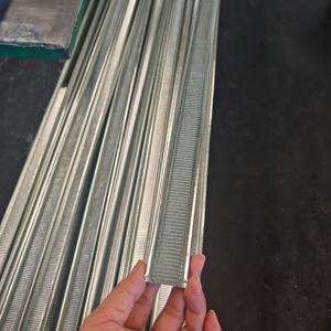 Cadre de plafond en acier GI Petit canal Furring 30mm 12ft Métal Plafond <span class=keywords><strong>Baten</strong></span> c Canal Plafond - Product Image 2