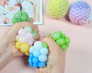 Rubberen stressbal kleurveranderende druivenbal knijp speeltje jeugd (7-14) jaar kleurdoos verpakking groothandel - Product Image 6